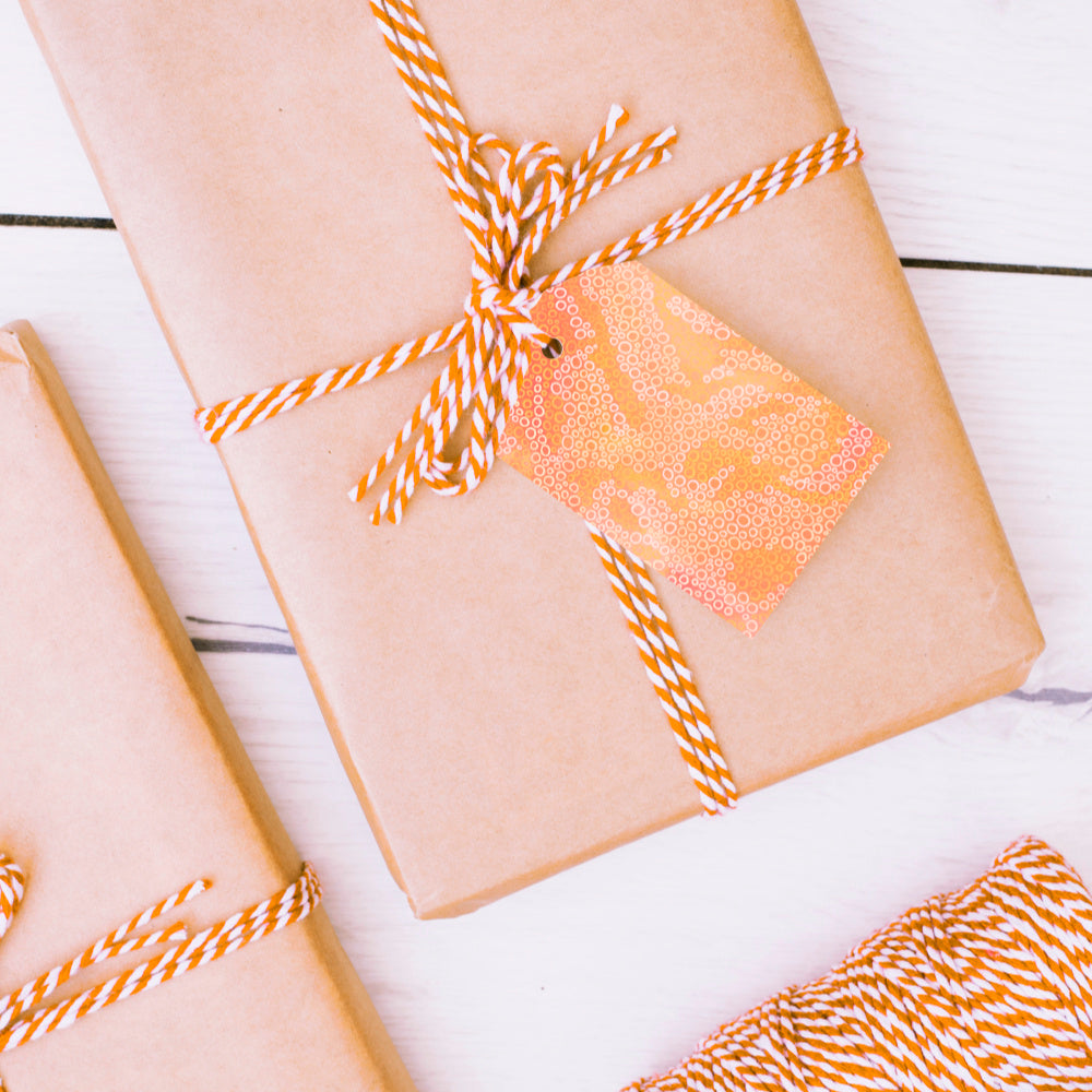 FREE peach fuzz gift tags